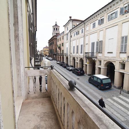 Roma 141 Lägenhet Fossano Exteriör bild